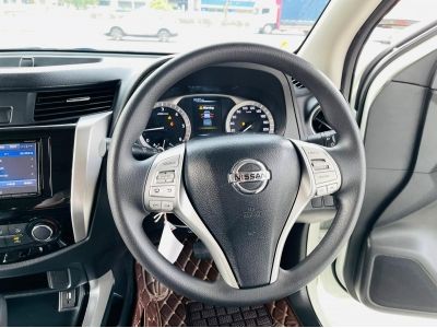 2016 Nissan Navara Calibre 2.5EL เกียรย์ออโต้ Auto เครดิตดีฟรีดาวน์ รูปที่ 13